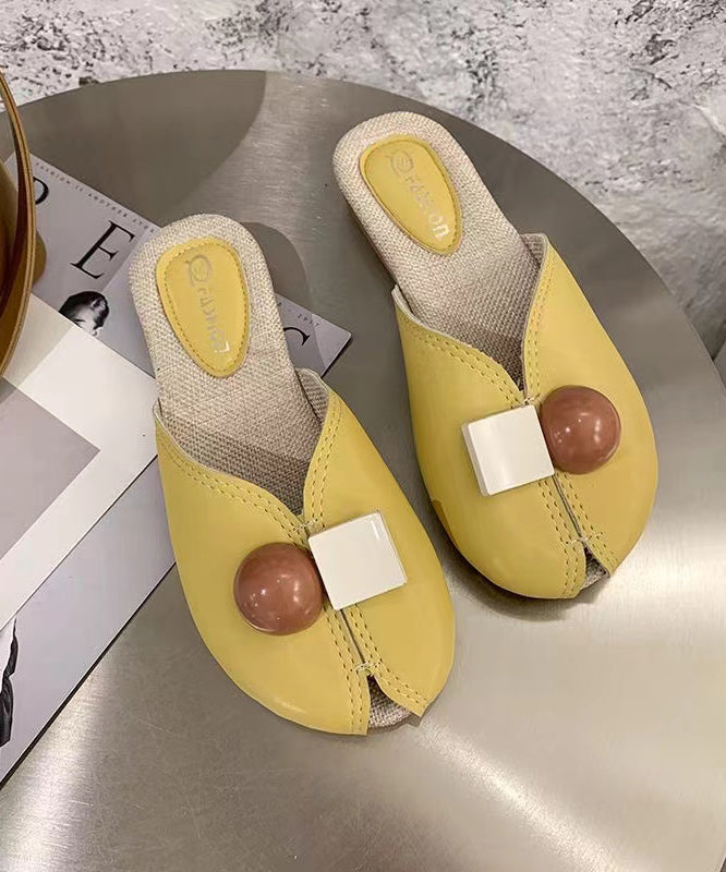 Polished Sandals with an Effortless Classic Look