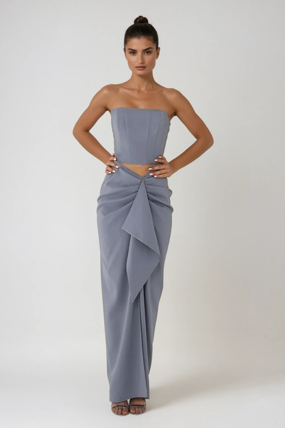 Beautifully Finished Garment in a Timeless Design