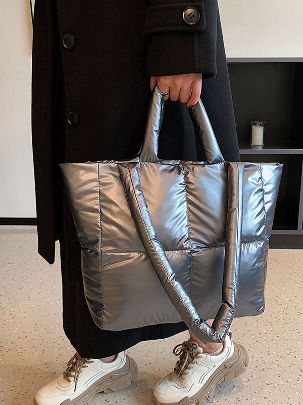 Beautifully Finished Bag in a Timeless Design