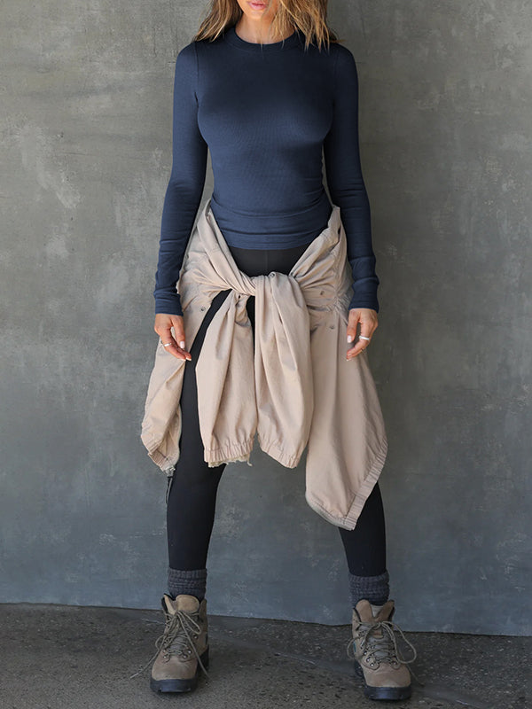Effortlessly Elegant T-Shirt with a Timeless Design