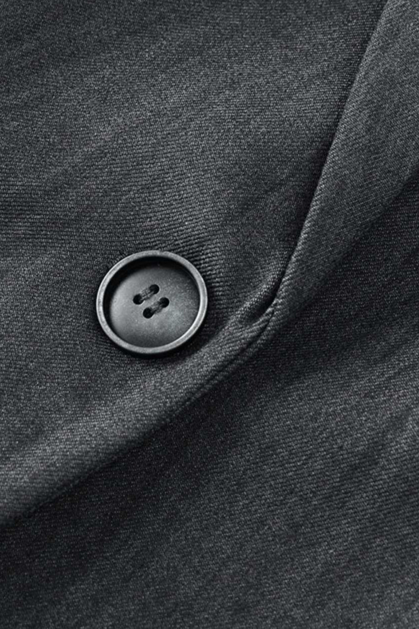 Beautifully Finished Garment in a Timeless Design
