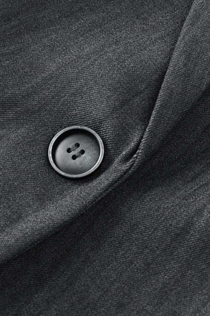 Beautifully Finished Garment in a Timeless Design