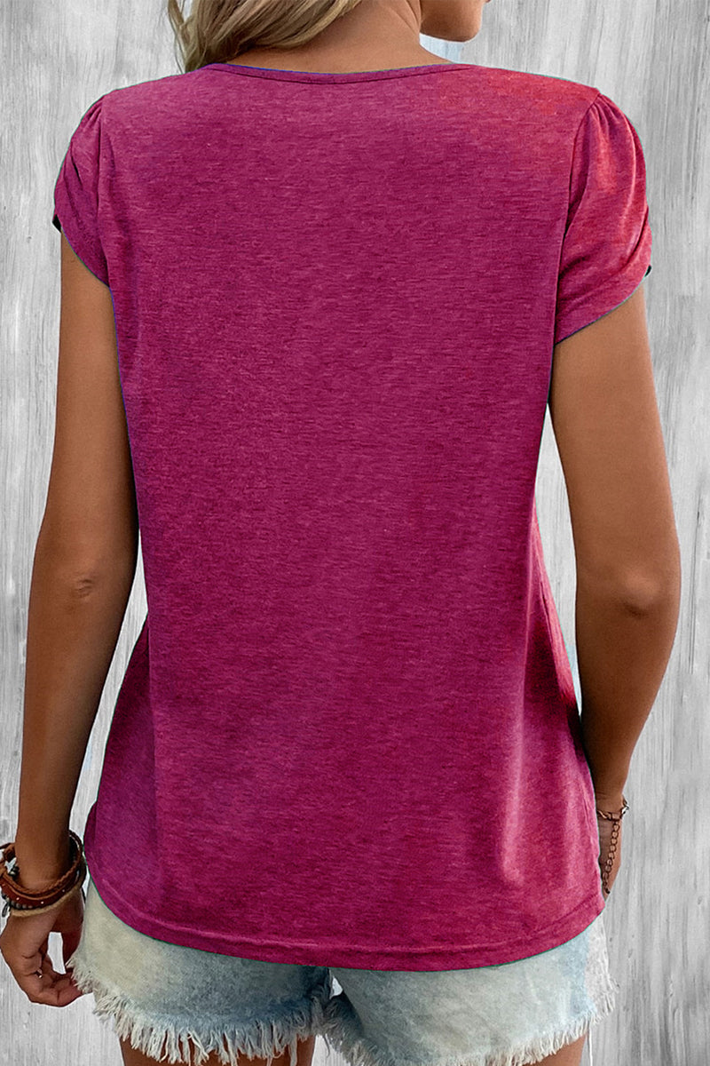 Beautifully Finished T-Shirt in a Timeless Design