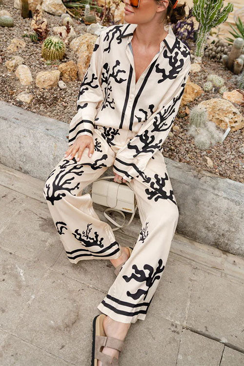 A Vintage Style Pants with Delicate Timeless Details