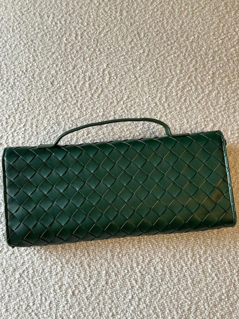 Elegantly Styled Bag for Everyday Wear