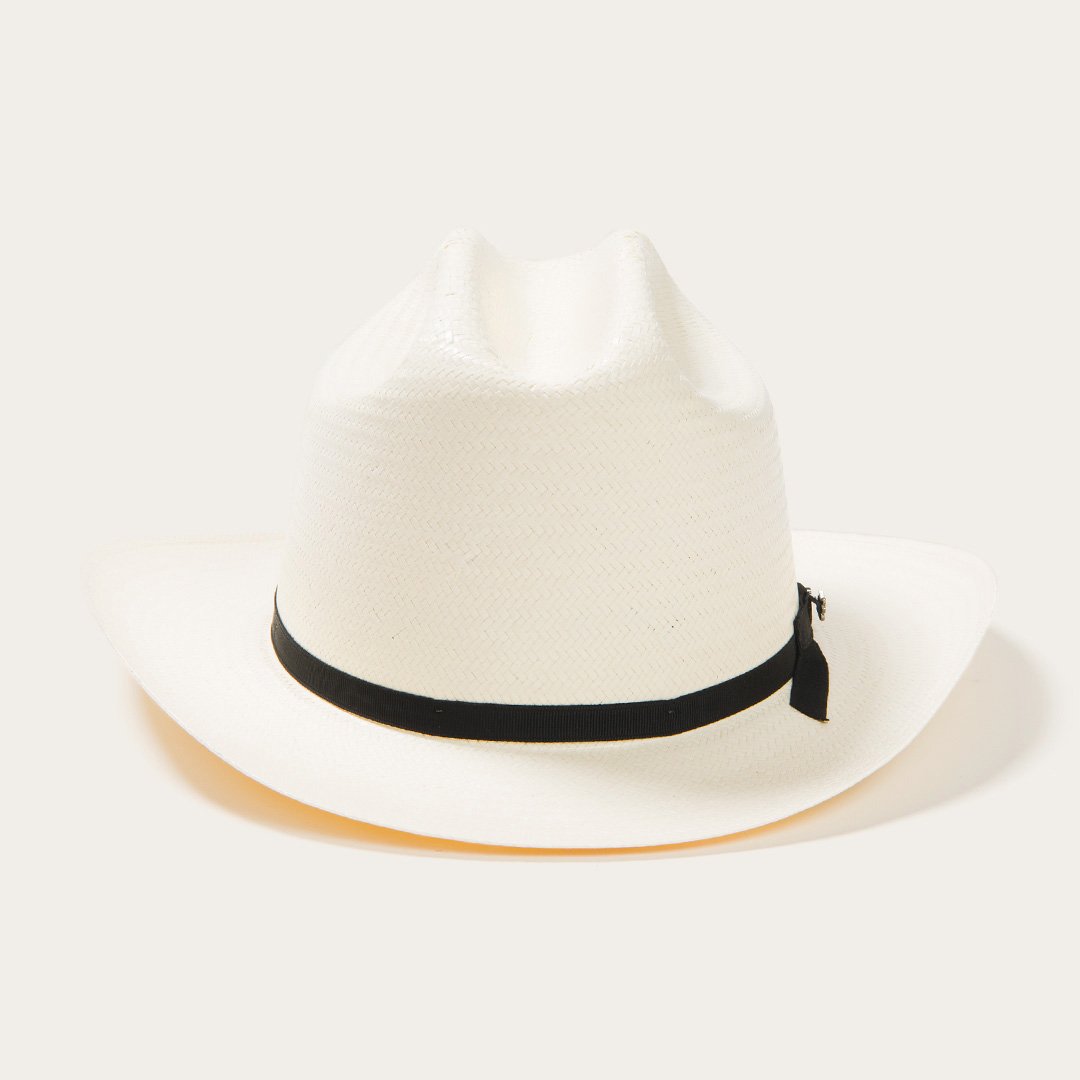 Well Tailored Garment with a Graceful Silhouette
