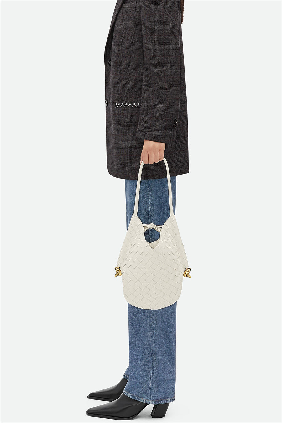 Sophisticated Bag with a Clean Classic Look