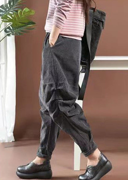 Well Tailored Pants with a Graceful Silhouette