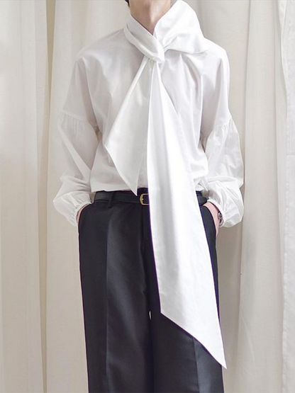 Classic Vintage & Enduringly Stylish Blouse