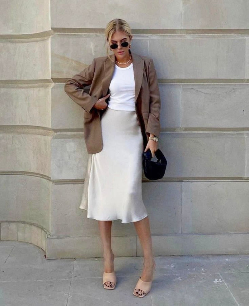 Classic Vintage Garment with a Flattering Fit