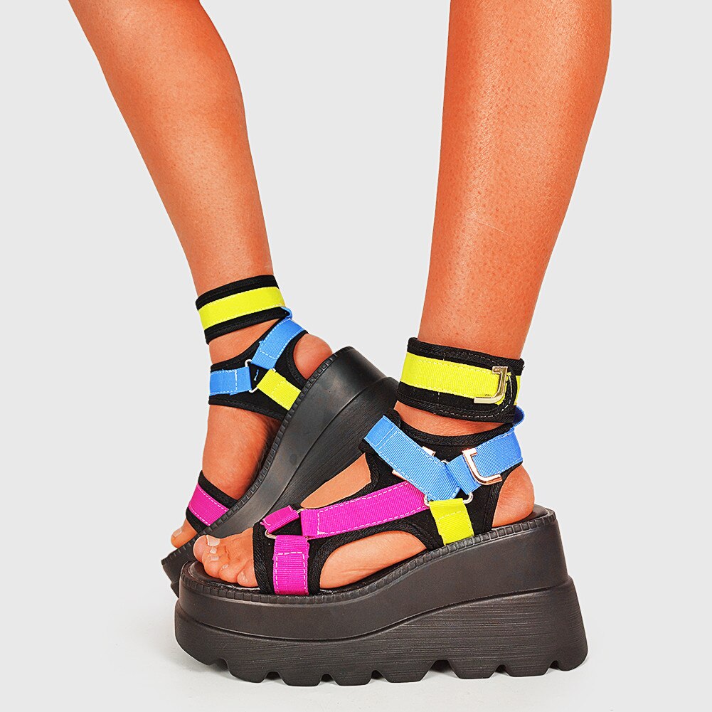 Beautifully Finished Sandals in a Timeless Design