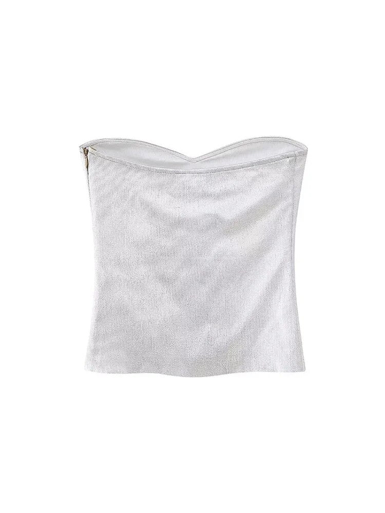 Classic Vintage Top with a Flattering Fit