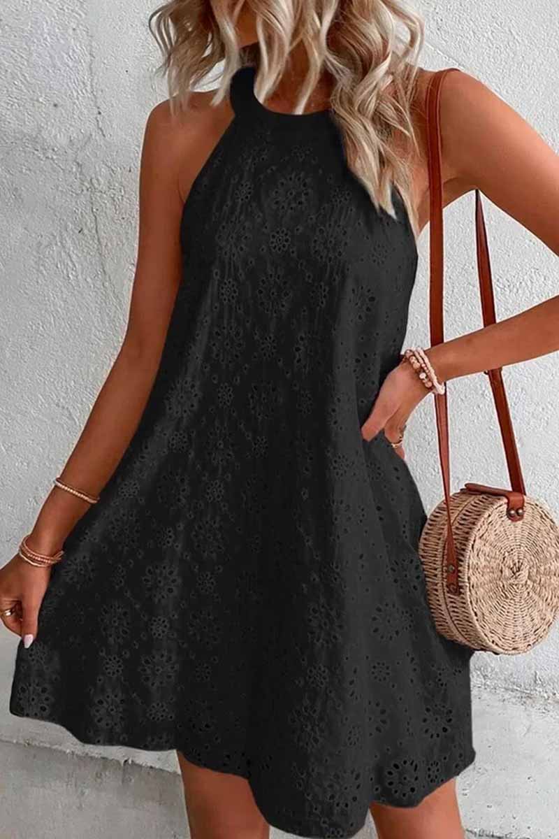 Beautifully Crafted Dress in a Classic Style