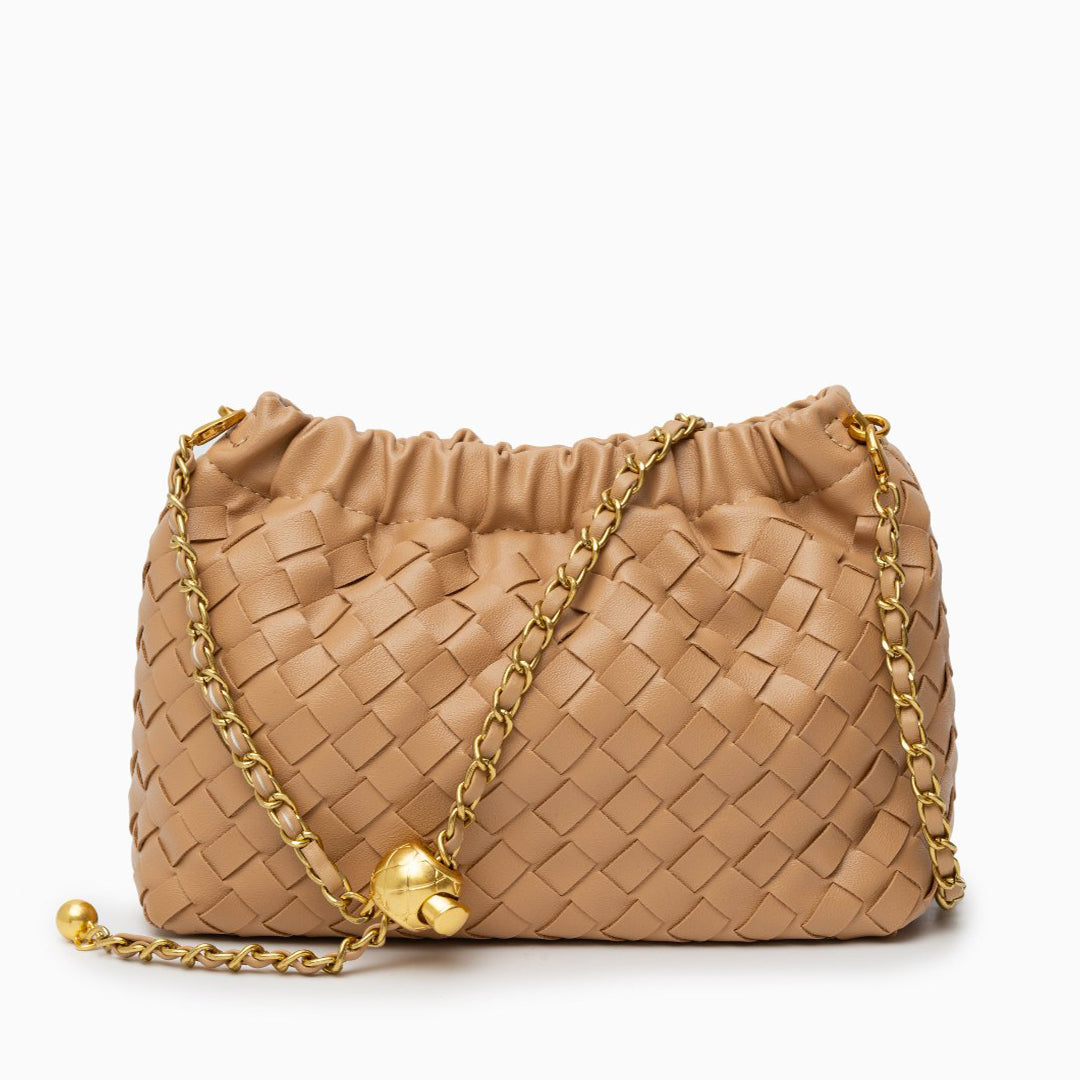Polished Bag with an Effortless Classic Look