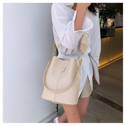 Beautifully Crafted Bag in a Classic Style