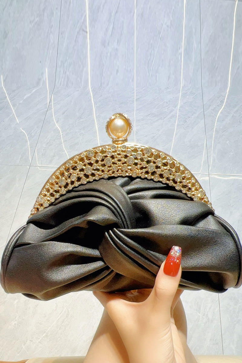 Elegantly Styled Bag for Everyday Wear