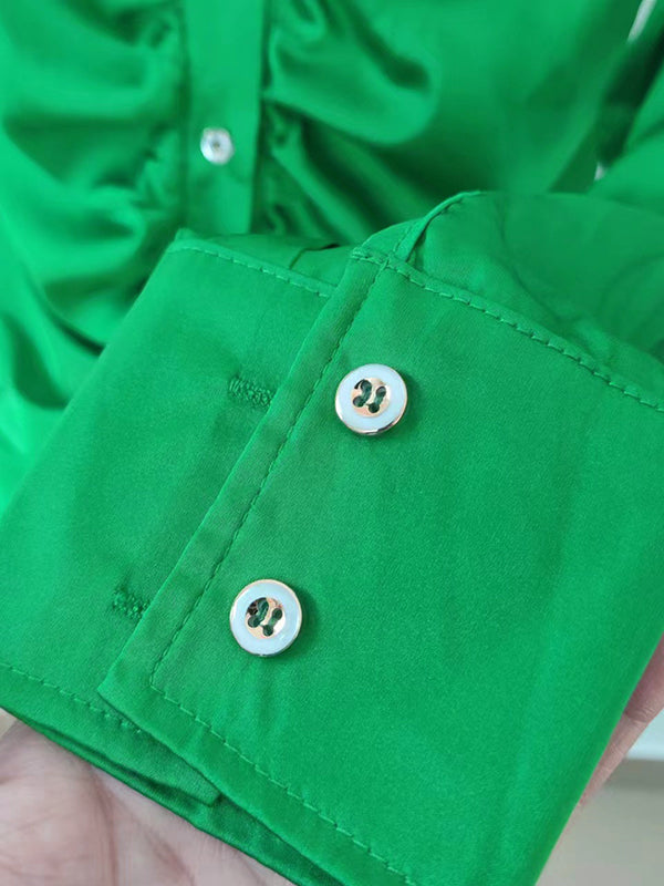 Beautifully Finished Blouse in a Timeless Design