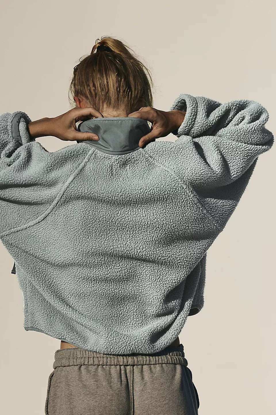 Effortlessly Elegant Jacket with a Timeless Design