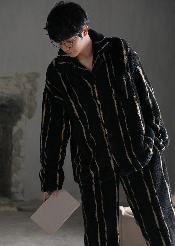 Beautifully Finished Garment in a Timeless Design