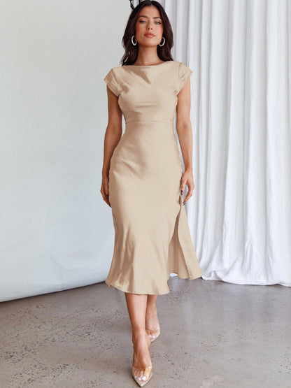Sophisticated Dress with a Clean Classic Look