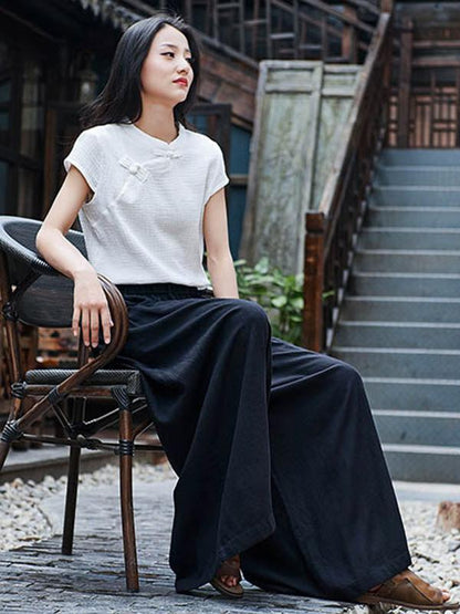 Sophisticated Pants with a Clean Classic Look