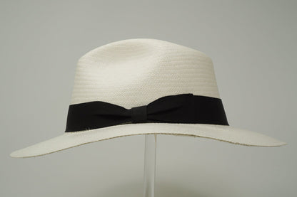 Well Tailored Garment with a Graceful Silhouette