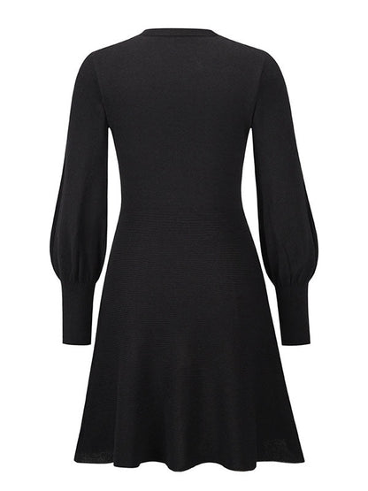 Classic Vintage Sweater with a Flattering Fit