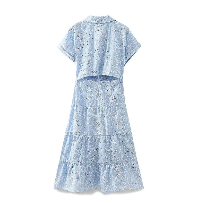 Effortlessly Elegant Dress with a Timeless Design