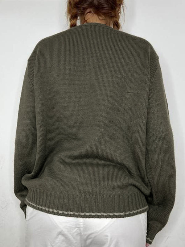 Beautifully Crafted Sweater in a Classic Style