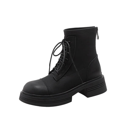 Effortlessly Elegant Boots with a Timeless Design