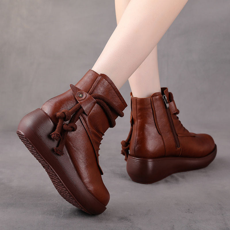 Beautifully Finished Boots in a Timeless Design