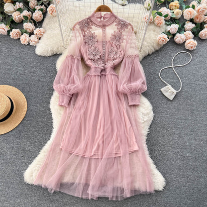 Classic Vintage Dress with a Flattering Fit