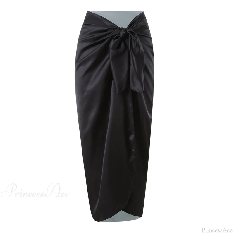 Sophisticated Garment with a Clean Classic Look