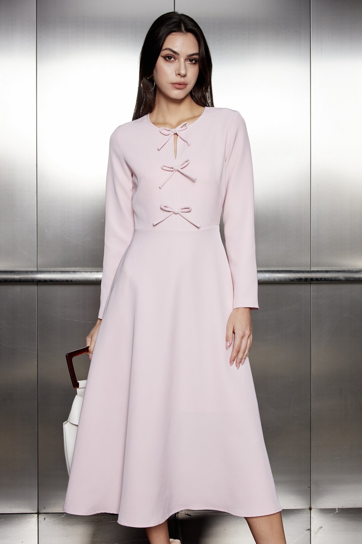 Classic Vintage & Enduringly Stylish Dress