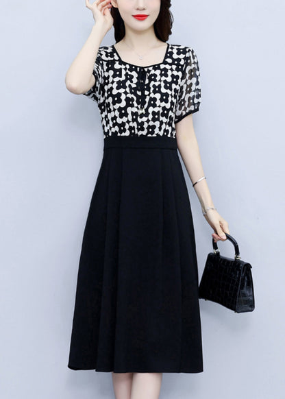 Sophisticated Dress with a Clean Classic Look