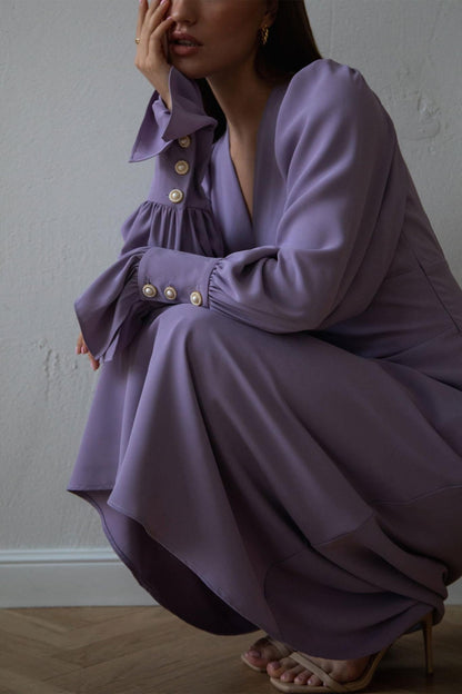 Beautifully Crafted Dress in a Classic Style