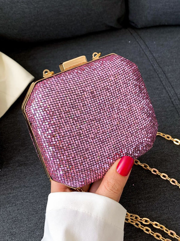 Classic Vintage Bag with a Flattering Fit