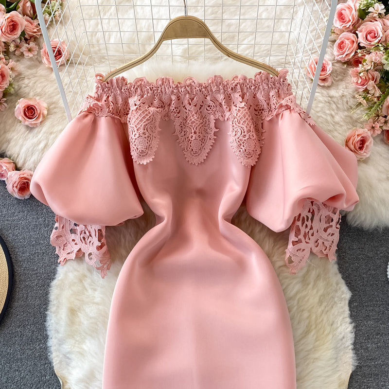 Well Tailored Dress with a Graceful Silhouette