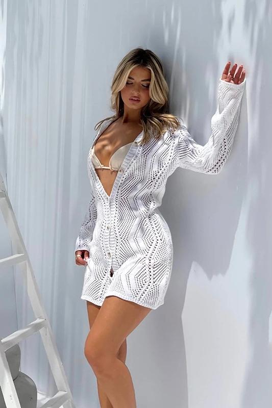 Well Tailored Garment with a Graceful Silhouette