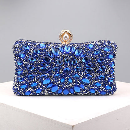Sophisticated Bag with a Clean Classic Look