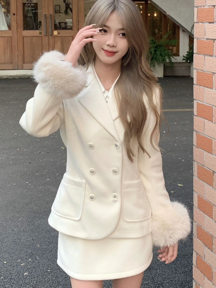Effortlessly Elegant Jacket with a Timeless Design