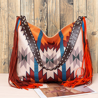 Effortlessly Elegant Bag with a Timeless Design