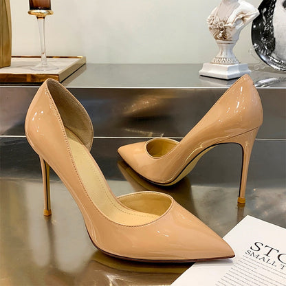Well Tailored Heels with a Graceful Silhouette