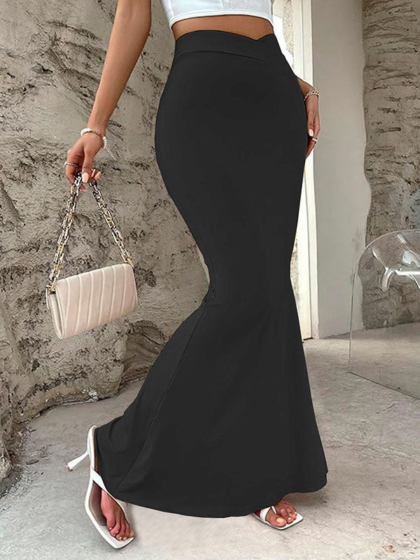 Well Tailored Garment with a Graceful Silhouette