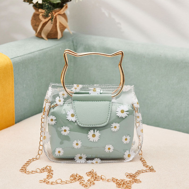 Beautifully Finished Bag in a Timeless Design