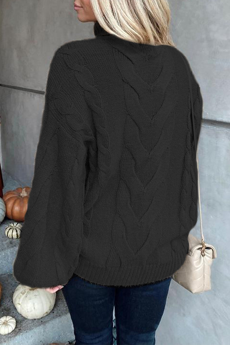 Classic Vintage Sweater with a Flattering Fit