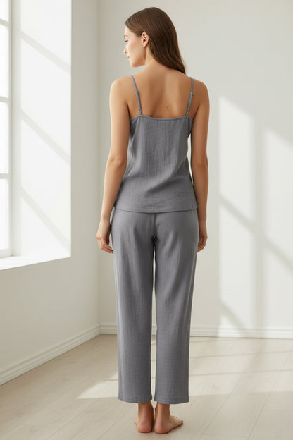 Beautifully Crafted Pants in a Classic Style