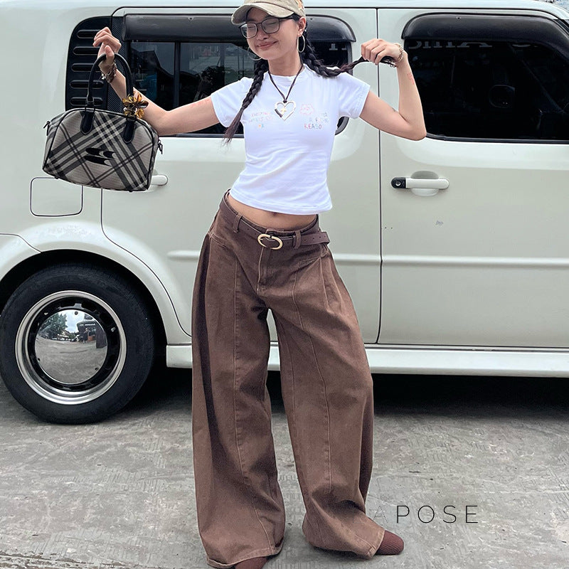 Sophisticated Garment with a Clean Classic Look