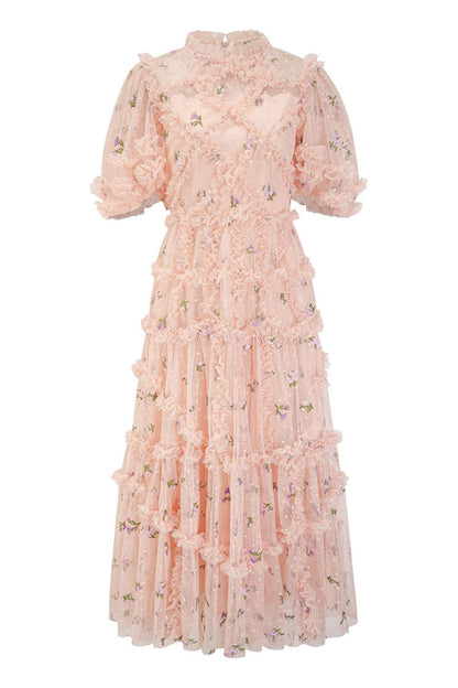 Beautifully Finished Dress in a Timeless Design