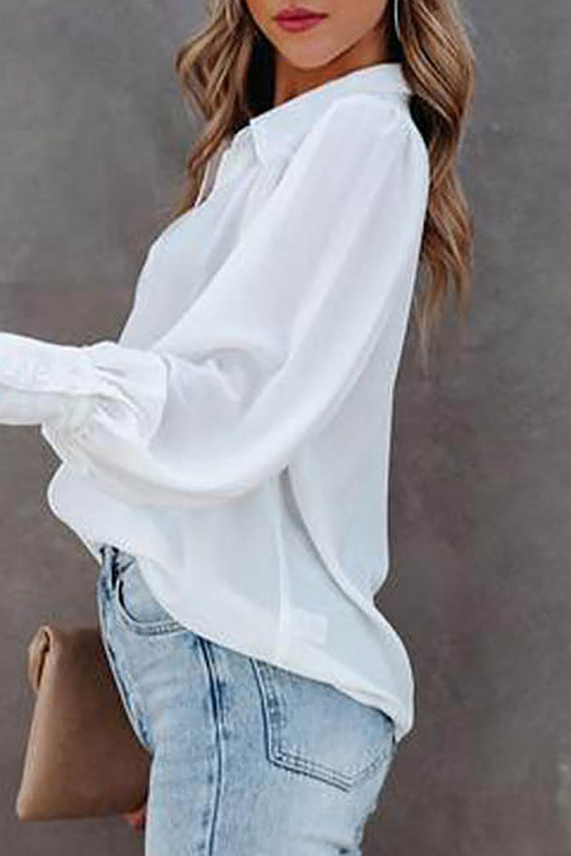 Classic Vintage & Enduringly Stylish Top
